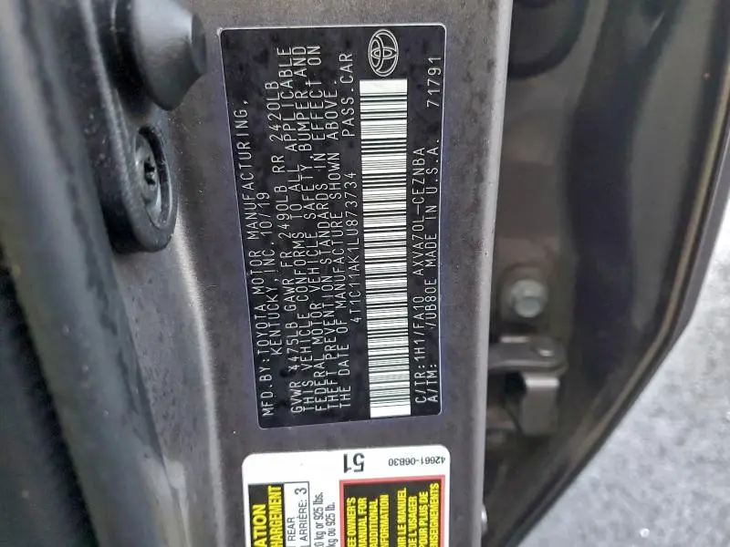 2020 TOYOTA CAMRY LE  