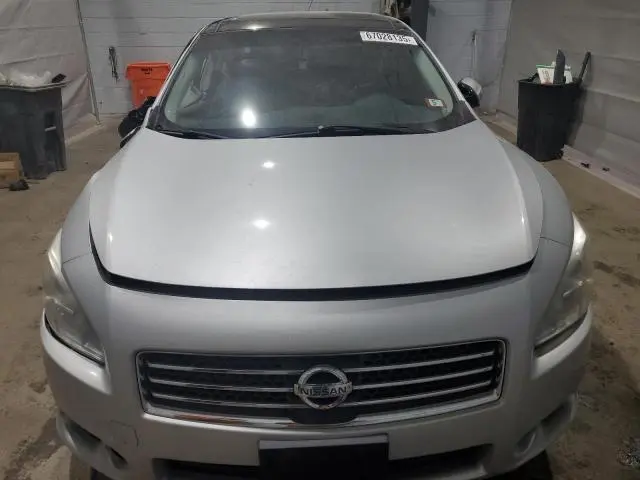 2010 NISSAN MAXIMA S  
