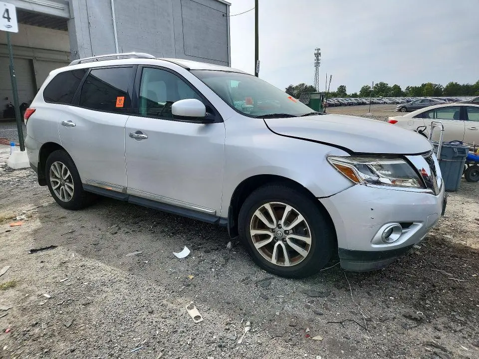 2014 NISSAN PATHFINDER S  