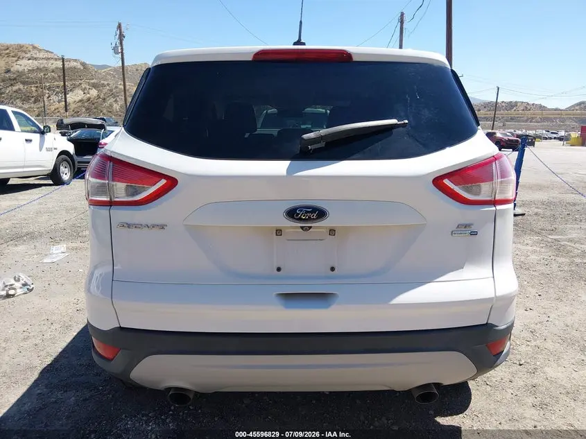 2016 FORD ESCAPE SE