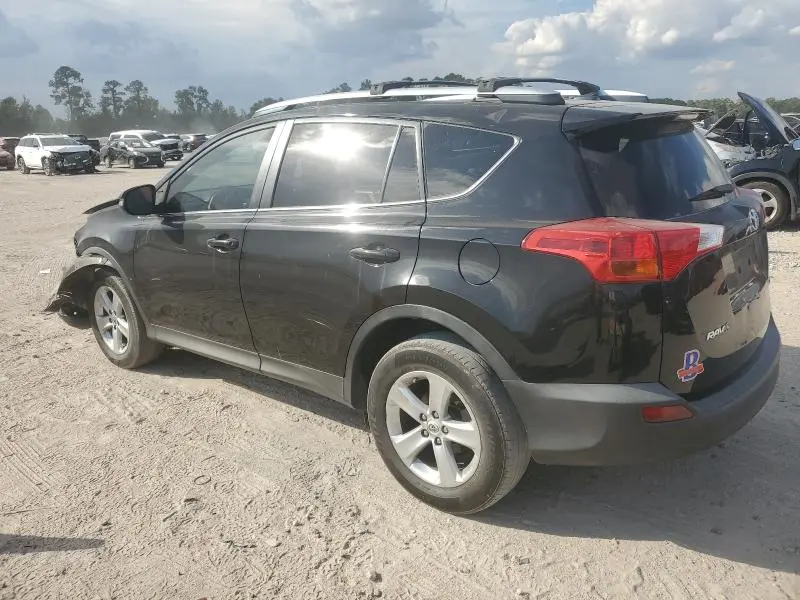 2014 TOYOTA RAV4 XLE  