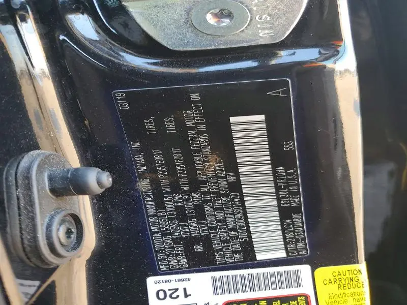 2019 TOYOTA SIENNA XLE  