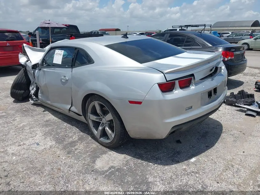 2011 CHEVROLET CAMARO 1LT