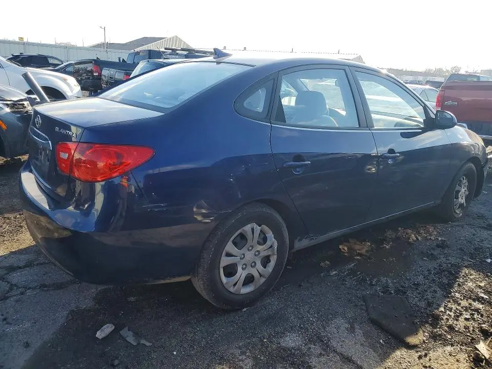 2010 HYUNDAI ELANTRA GLS  
