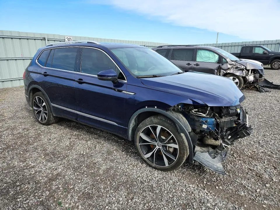 2024 VOLKSWAGEN TIGUAN SEL R-LINE BLACK  