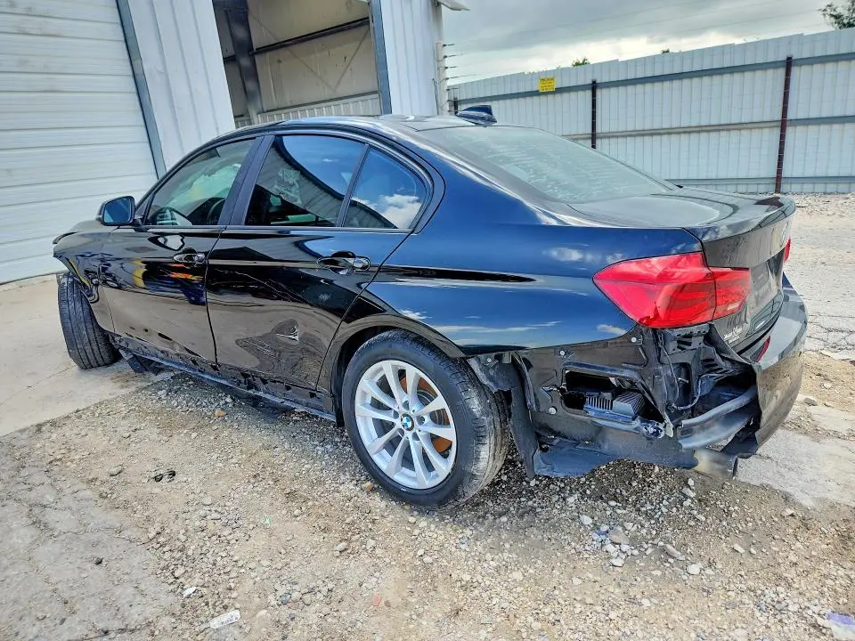 2017 BMW 320 I  