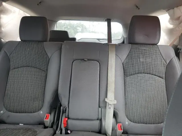 2016 CHEVROLET TRAVERSE LS  