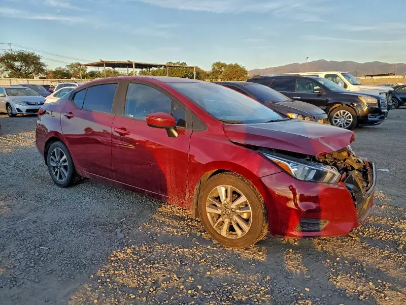 2021 NISSAN VERSA SV  