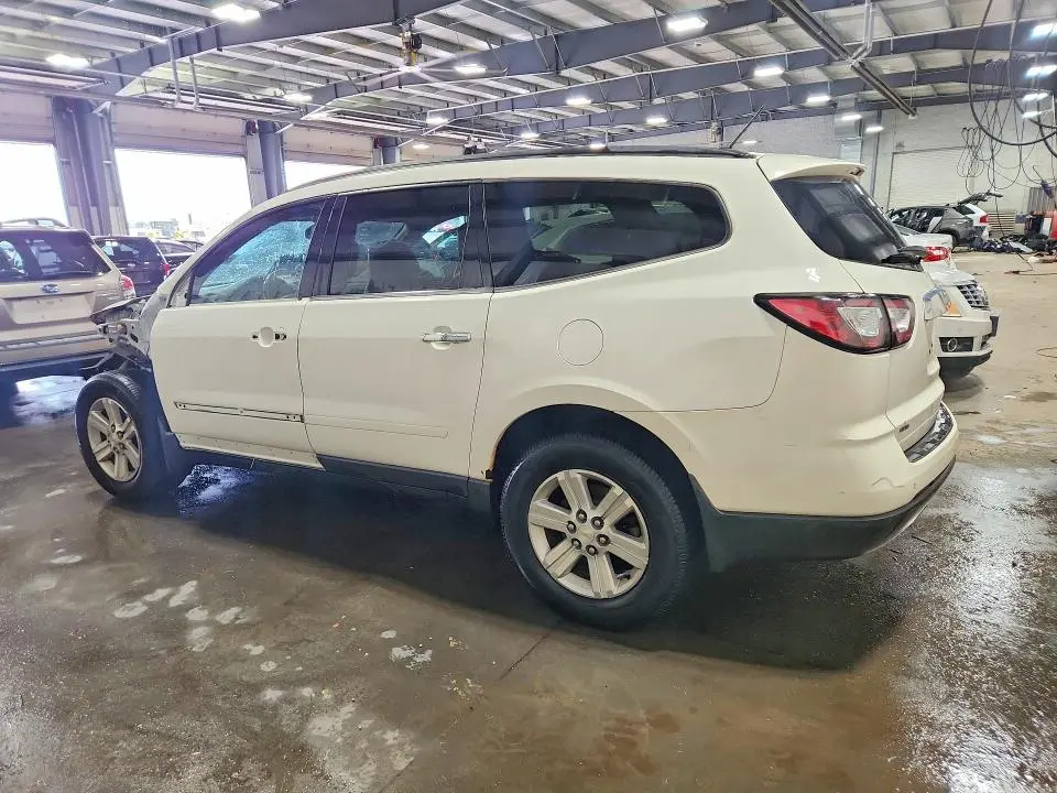 2013 CHEVROLET TRAVERSE LT  
