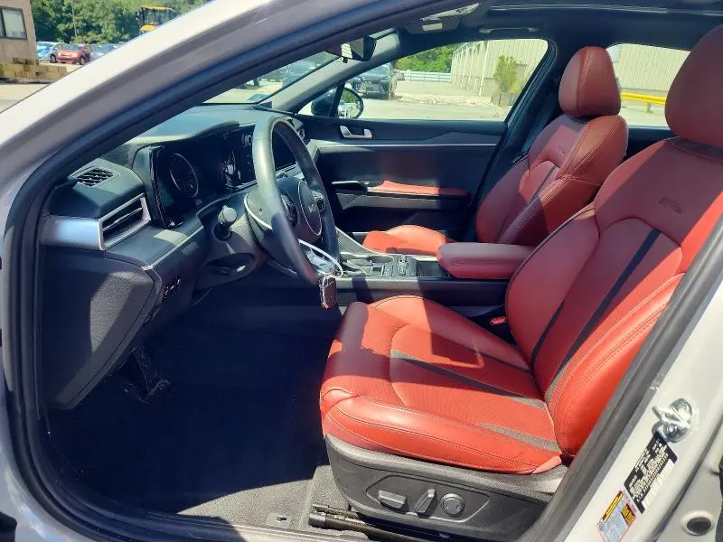 2024 KIA K5 GT LINE  