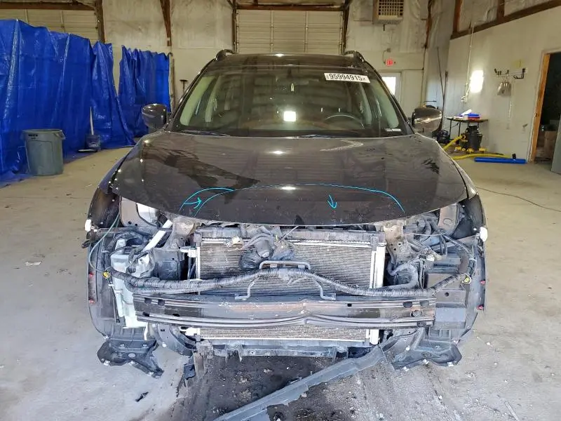 2017 NISSAN ROGUE SV  