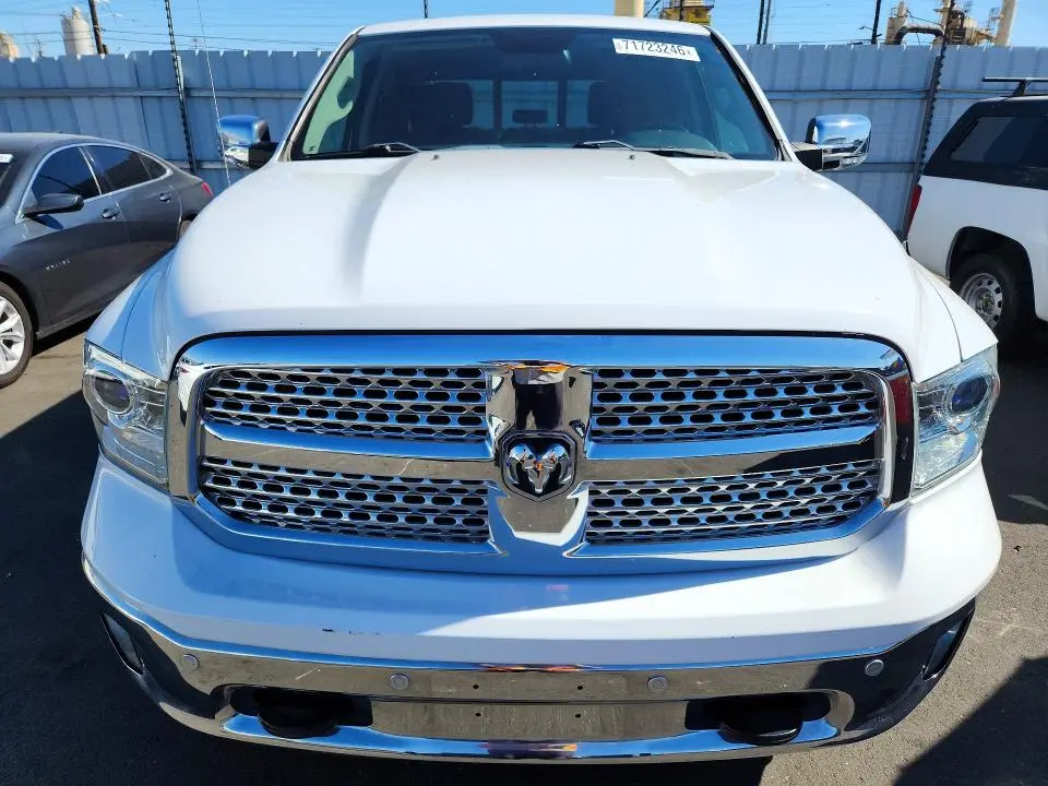 2018 RAM 1500 LARAMIE  