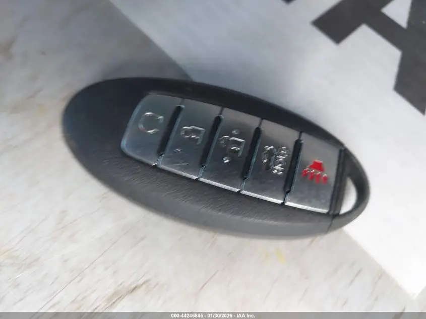 2016 NISSAN PATHFINDER  