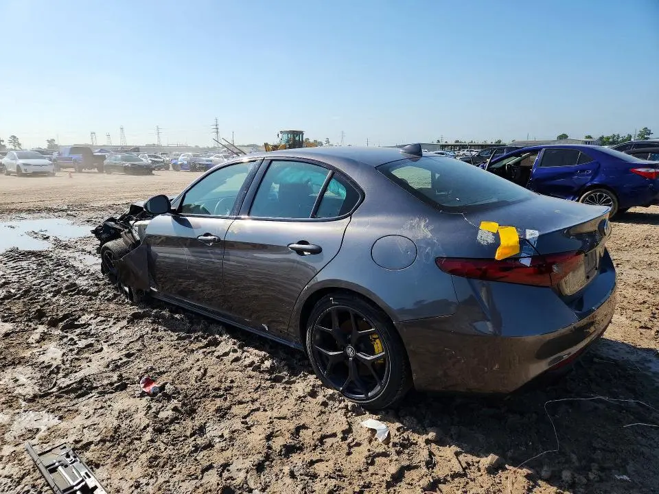 2020 ALFA ROMEO GIULIA   