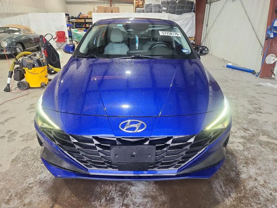 2023 HYUNDAI ELANTRA LIMITED  