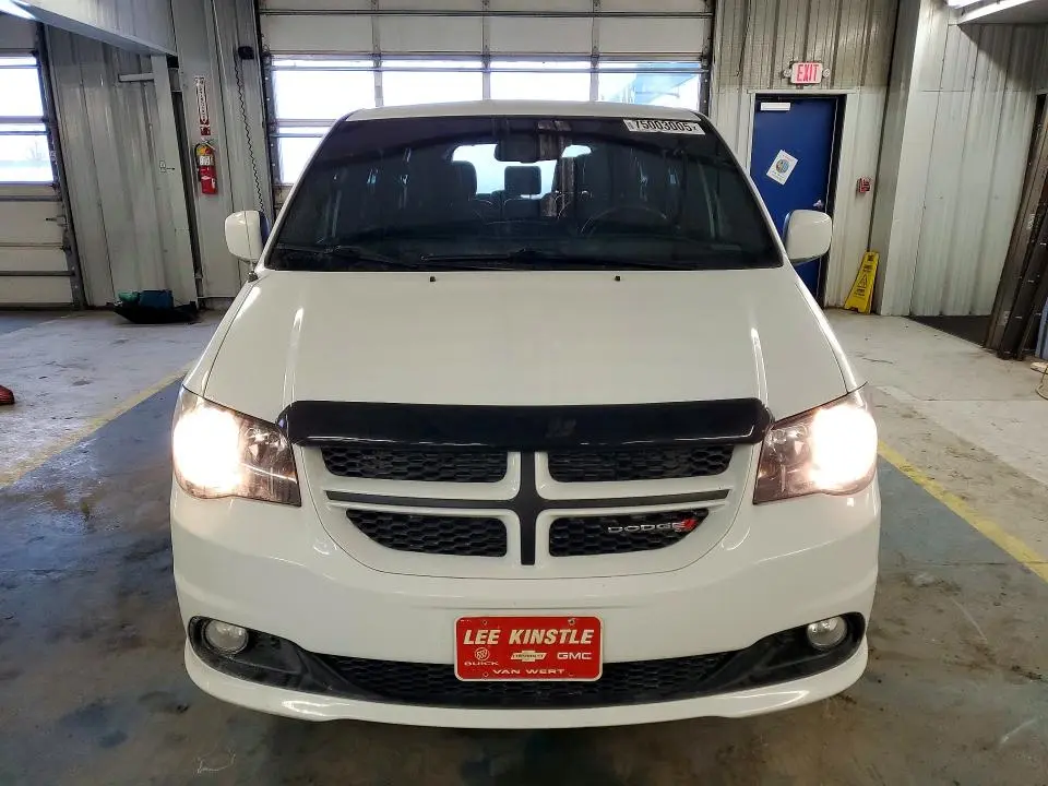 2017 DODGE GRAND CARAVAN GT  