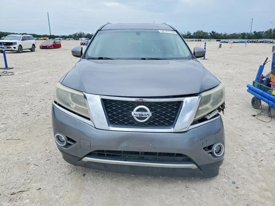 2015 NISSAN PATHFINDER SV  