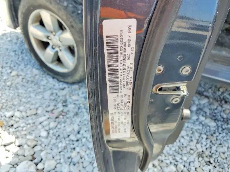 2014 RAM 1500 SLT  