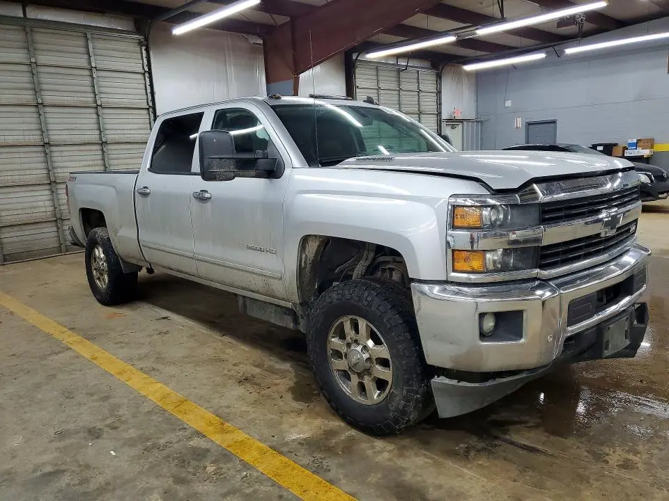 2015 CHEVROLET SILVERADO K2500 HEAVY DUTY LTZ  