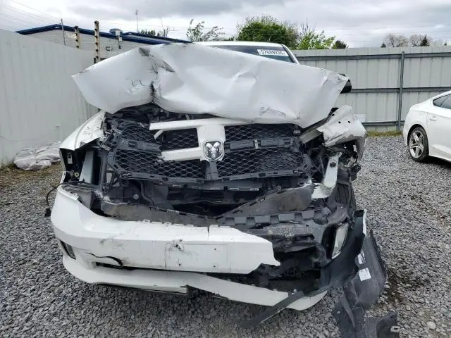 2016 RAM 1500 ST  