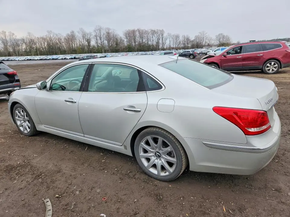 2012 HYUNDAI EQUUS SIGNATURE  