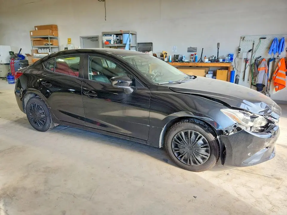 2015 MAZDA 3 SV  