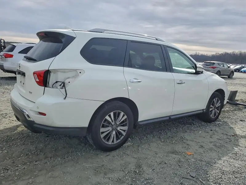 2020 NISSAN PATHFINDER SV  