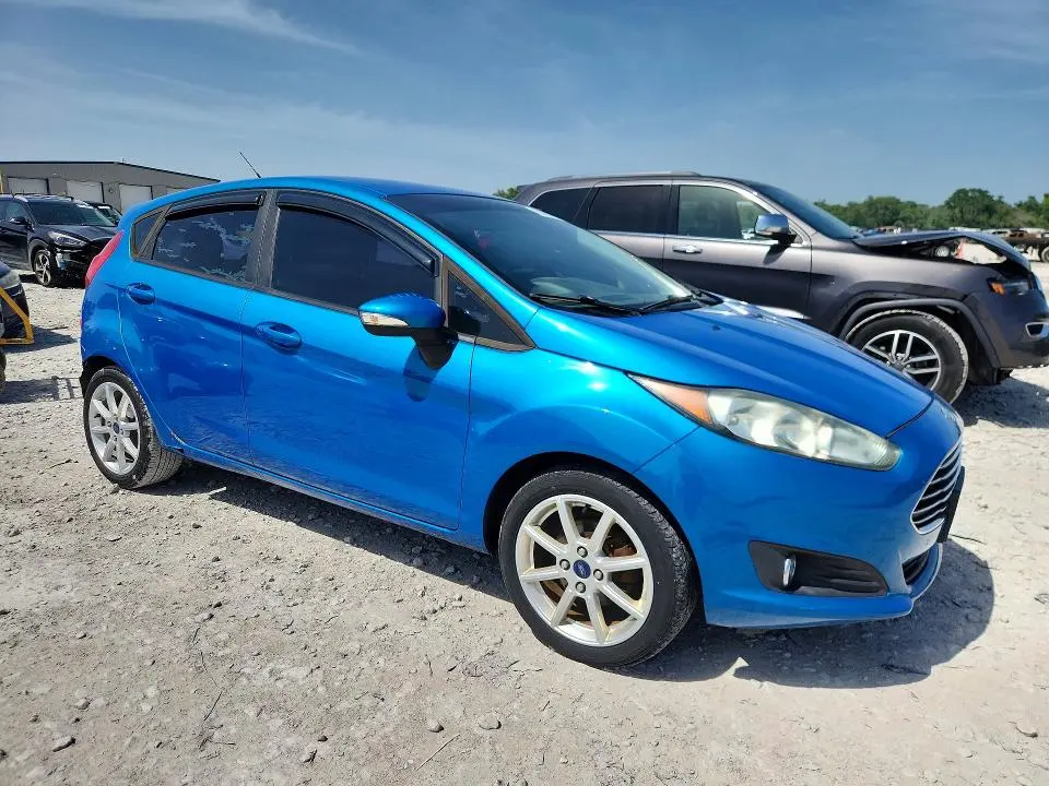2015 FORD FIESTA SE  