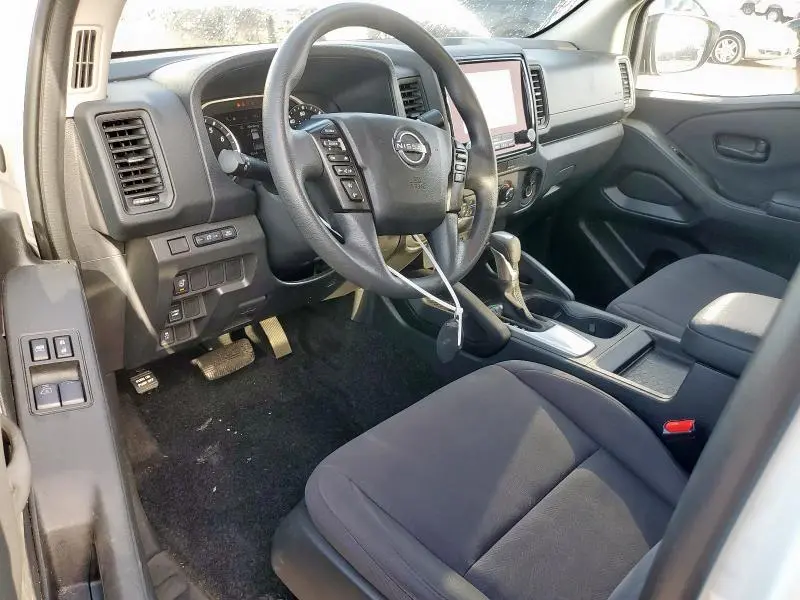 2024 NISSAN FRONTIER S  