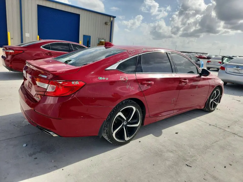 2018 HONDA ACCORD SPORT  
