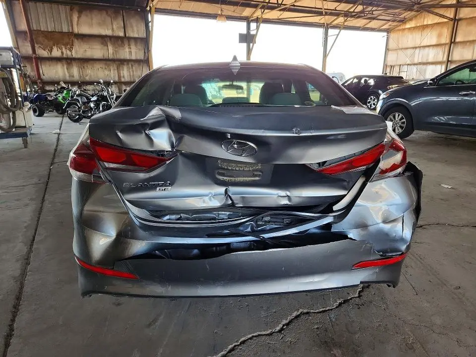 2017 HYUNDAI ELANTRA SE  