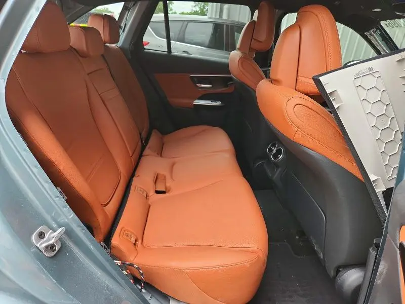 2025 MERCEDES-BENZ GLC 350E  