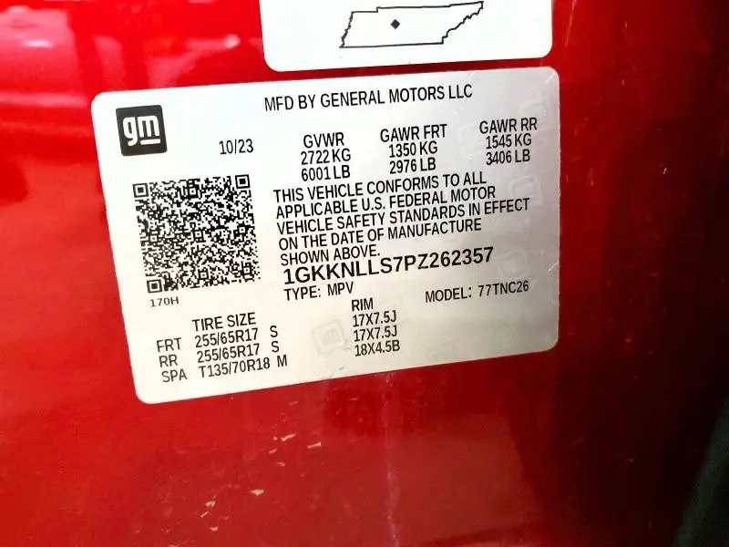 2023 GMC ACADIA AT4  