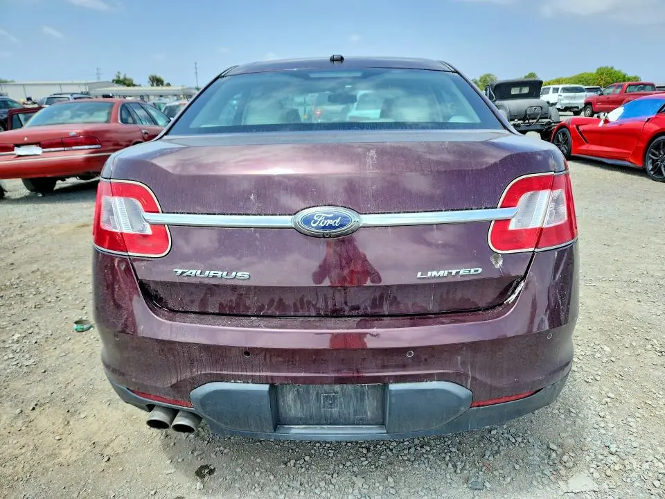 2011 FORD TAURUS LIMITED  