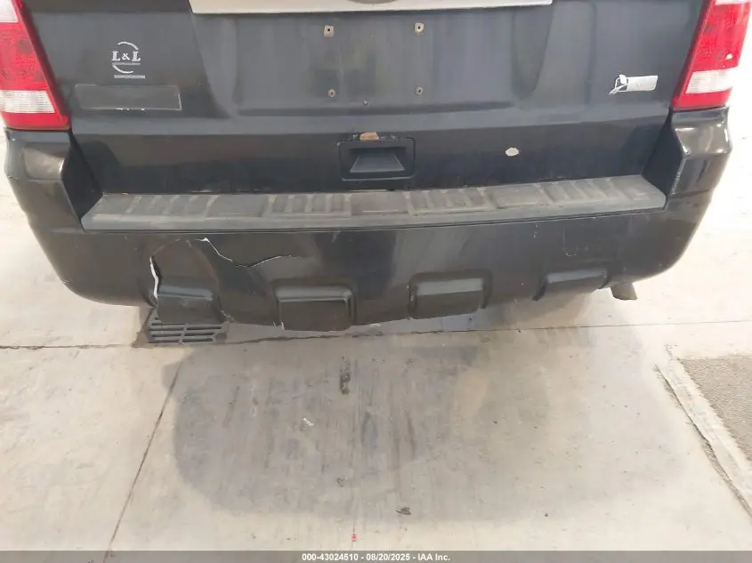 2011 FORD ESCAPE LIMITED