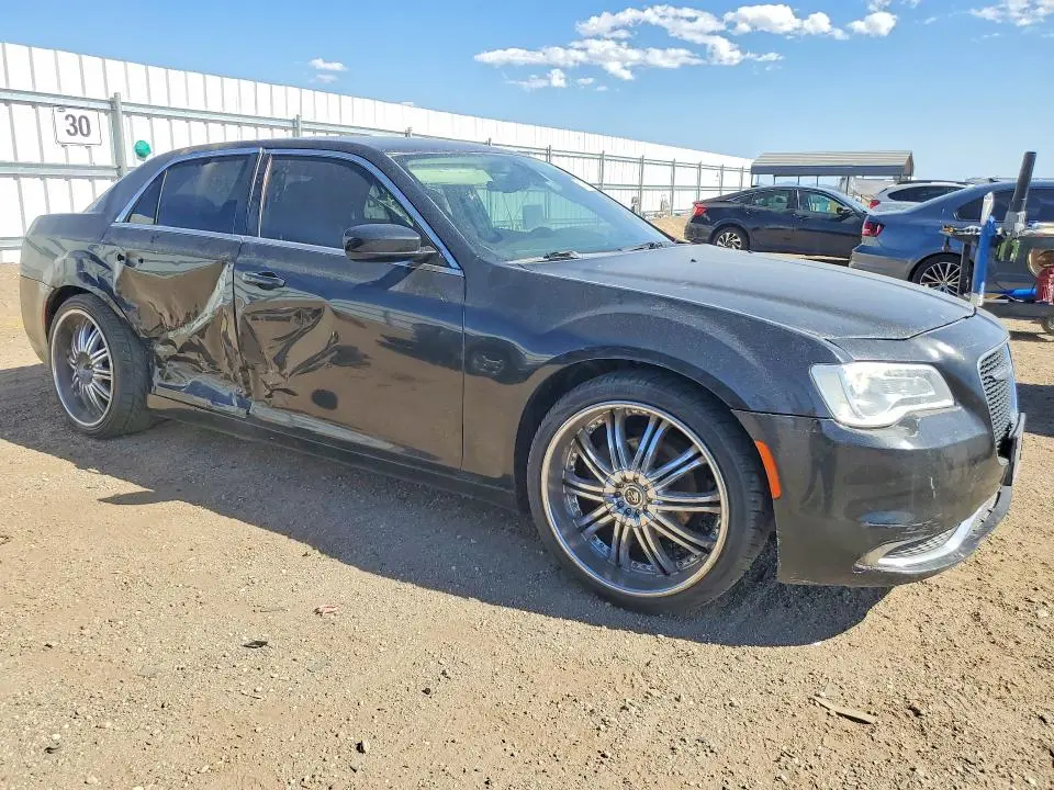 2015 CHRYSLER 300 LIMITED  
