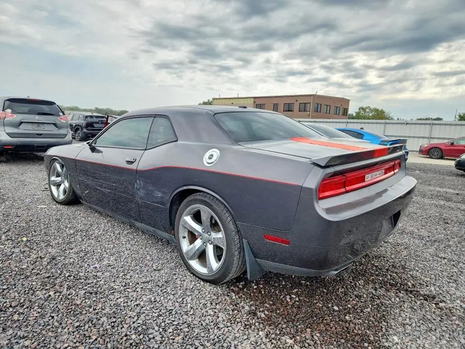 2013 DODGE CHALLENGER SXT  