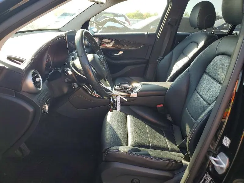 2016 MERCEDES-BENZ GLC 300 4MATIC  