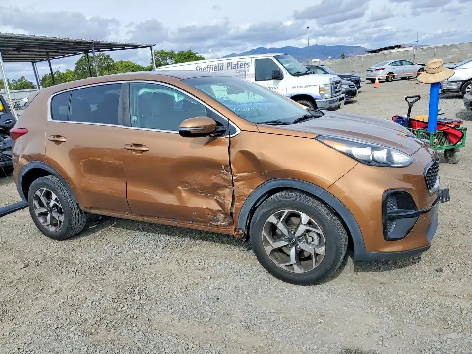2020 KIA SPORTAGE LX  