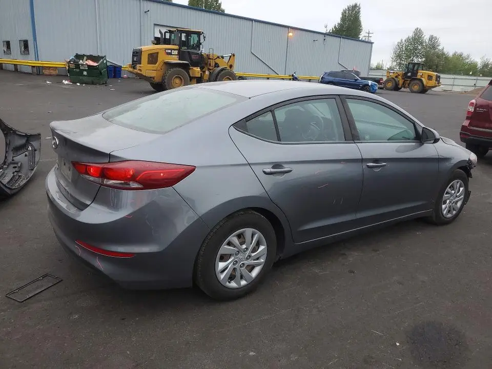 2018 HYUNDAI ELANTRA SE  