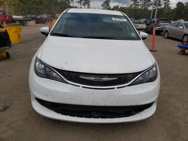 2021 CHRYSLER VOYAGER LX  