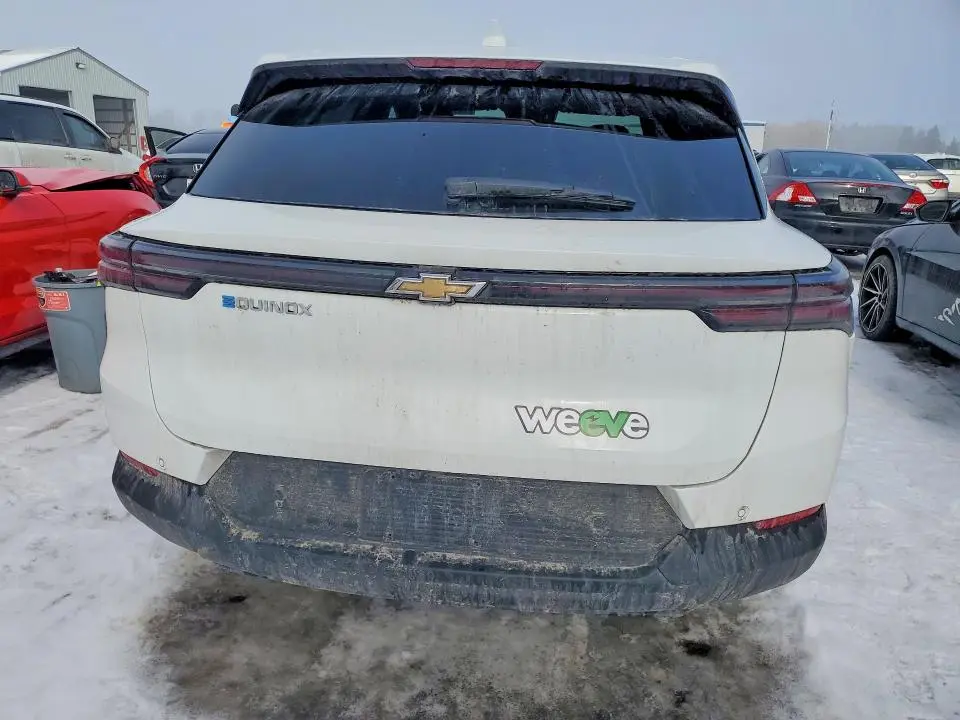 2025 CHEVROLET EQUINOX LT  