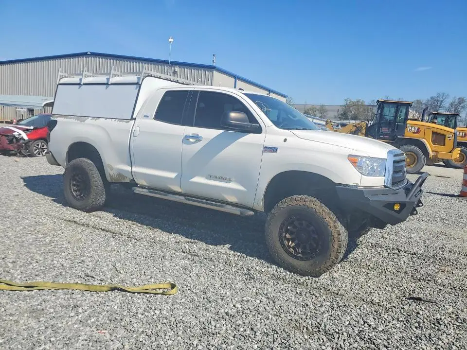 2011 TOYOTA TUNDRA GRADE  