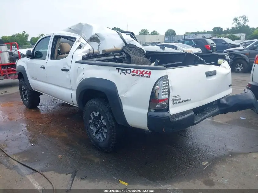 2015 TOYOTA TACOMA BASE V6