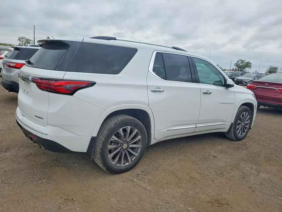 2022 CHEVROLET TRAVERSE PREMIER  