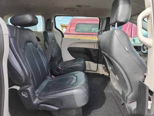 2019 CHRYSLER PACIFICA TOURING L  