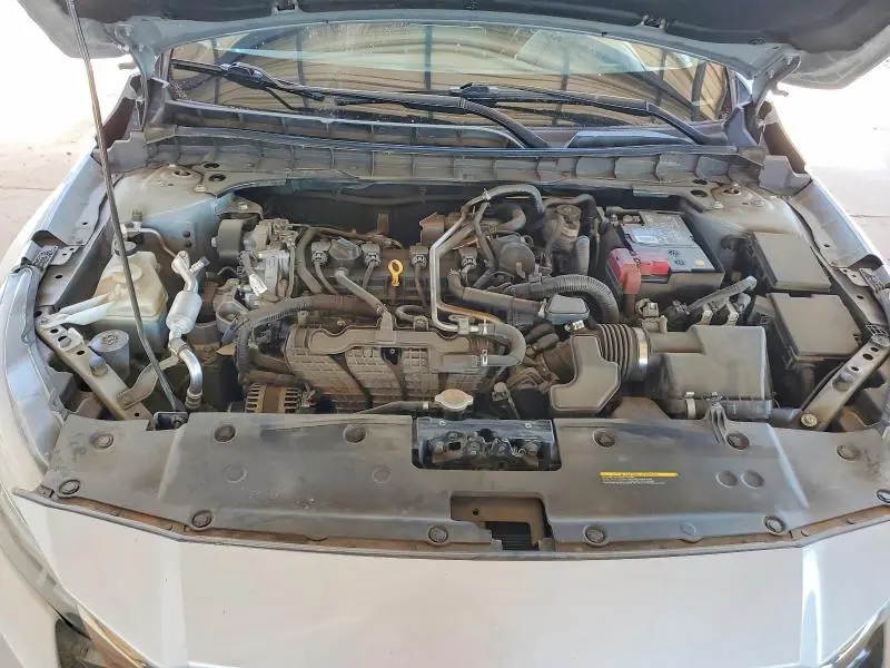 2022 NISSAN ALTIMA SR  