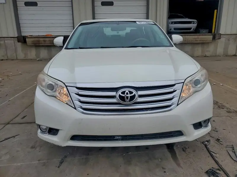 2011 TOYOTA AVALON BASE  