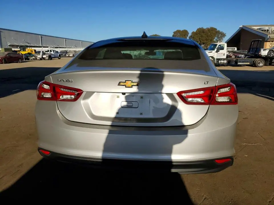 2022 CHEVROLET MALIBU LT  