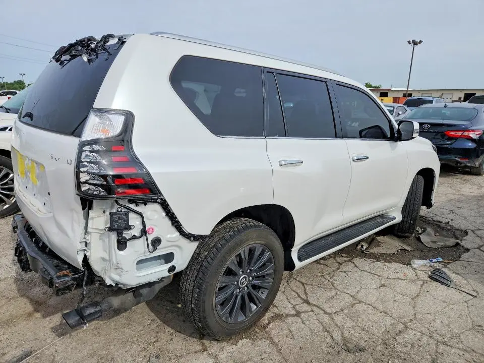 2023 LEXUS GX 460  
